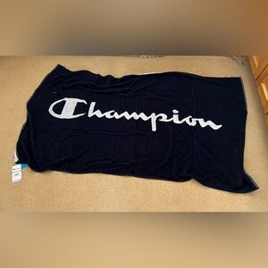 Champion Reverse Weave Oversized Logo Beach Towel Blanket 71x39 New